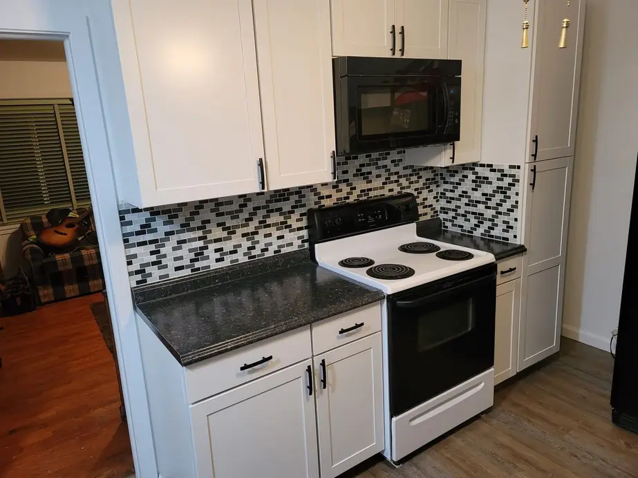Refacing, Refinishing or New Cabinets: How to Decide